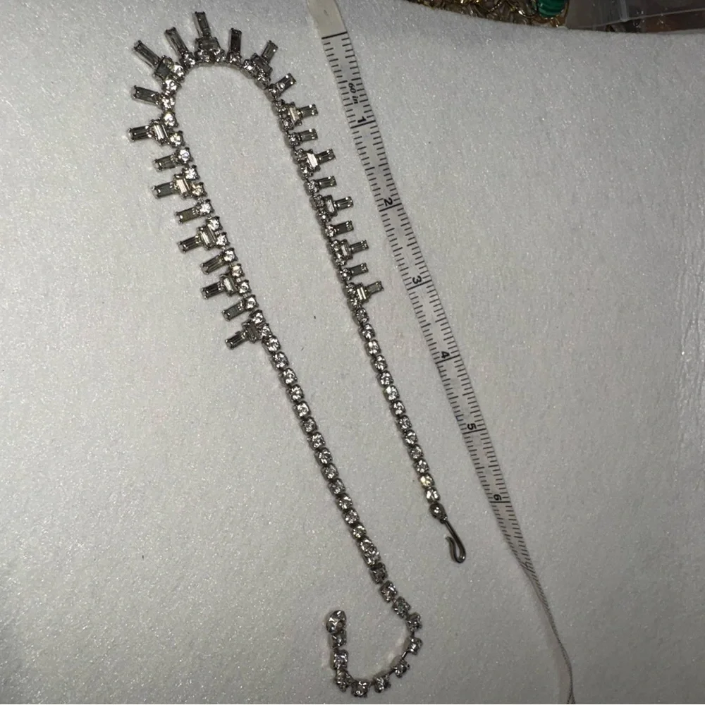 Vintage Rhinestone Necklace - Picture 8 of 8